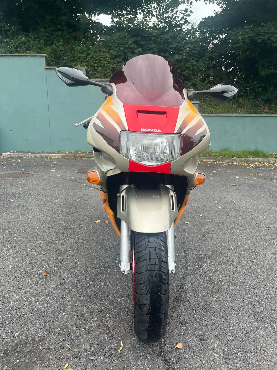 Honda Cbr 600 - Image 1