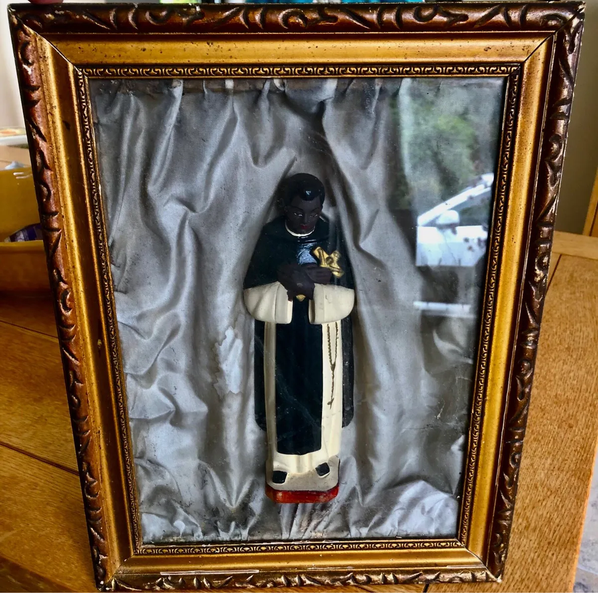 Statue - Image 1