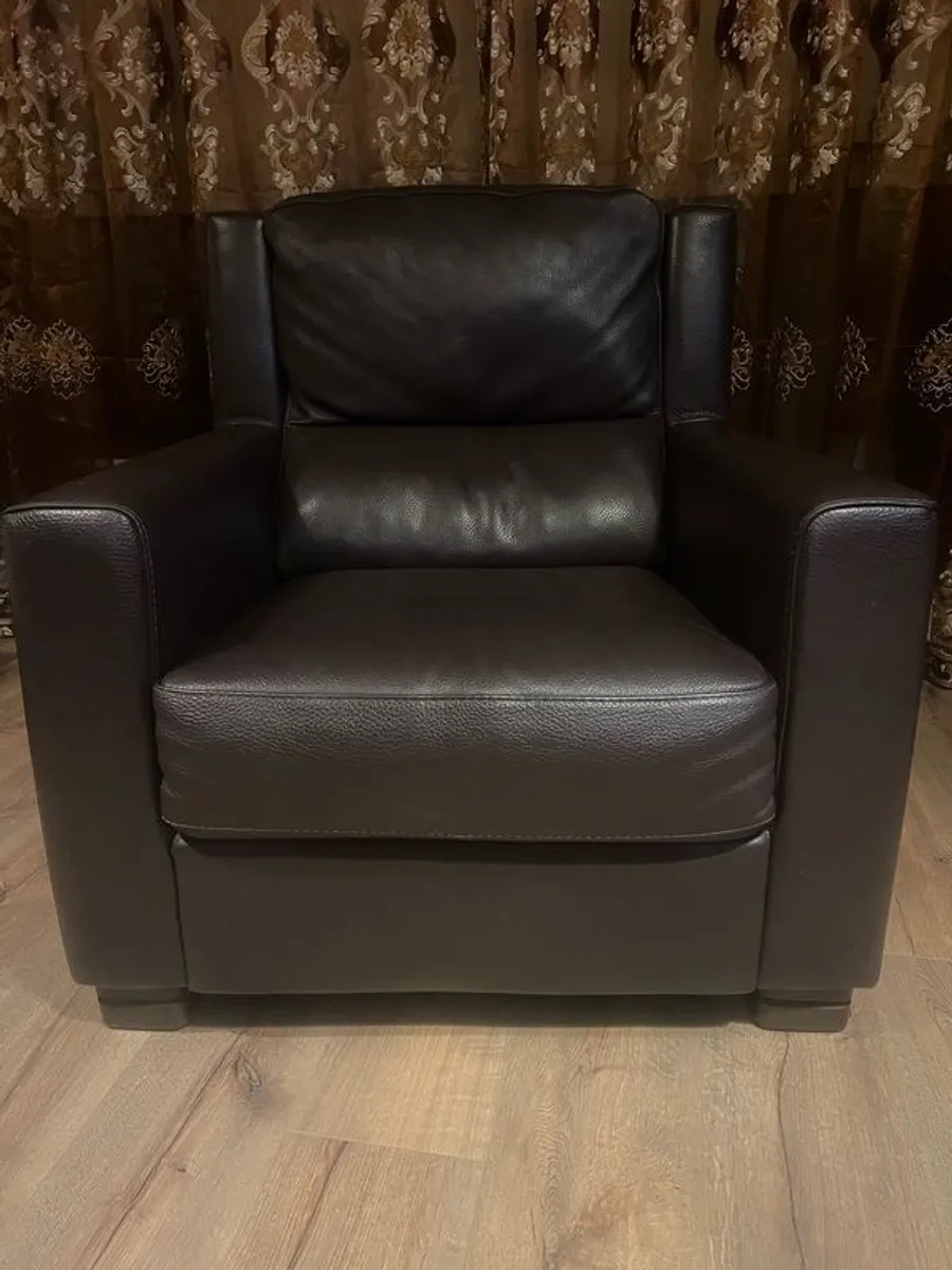 chair - Image 3