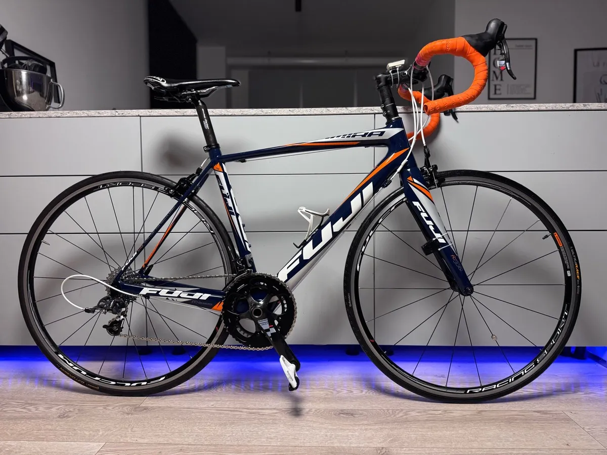 FUJI Altamira SL Full Carbon Road Bike SRAM RED - Image 1
