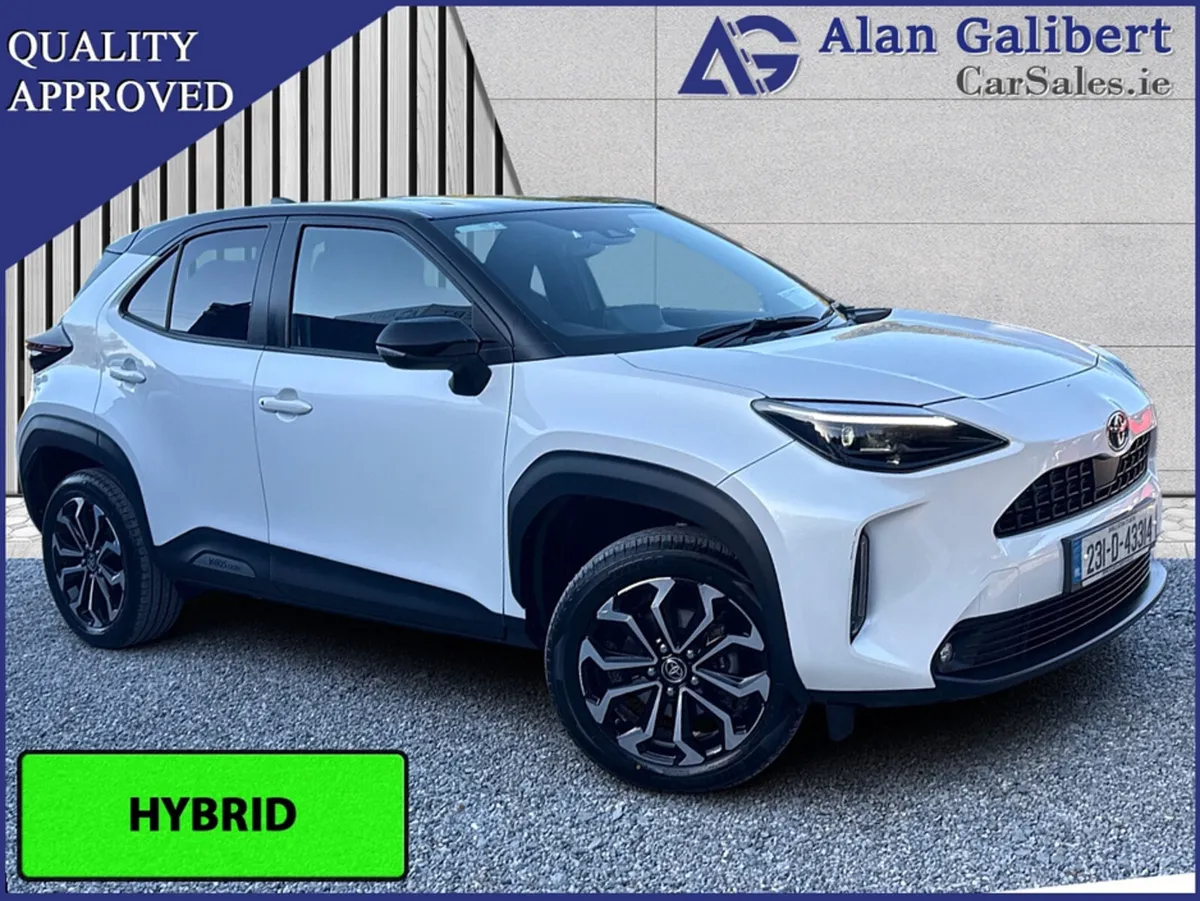 Toyota Yaris Cross 1.5 Petrol Hybrid  LUNA SPORT A - Image 1