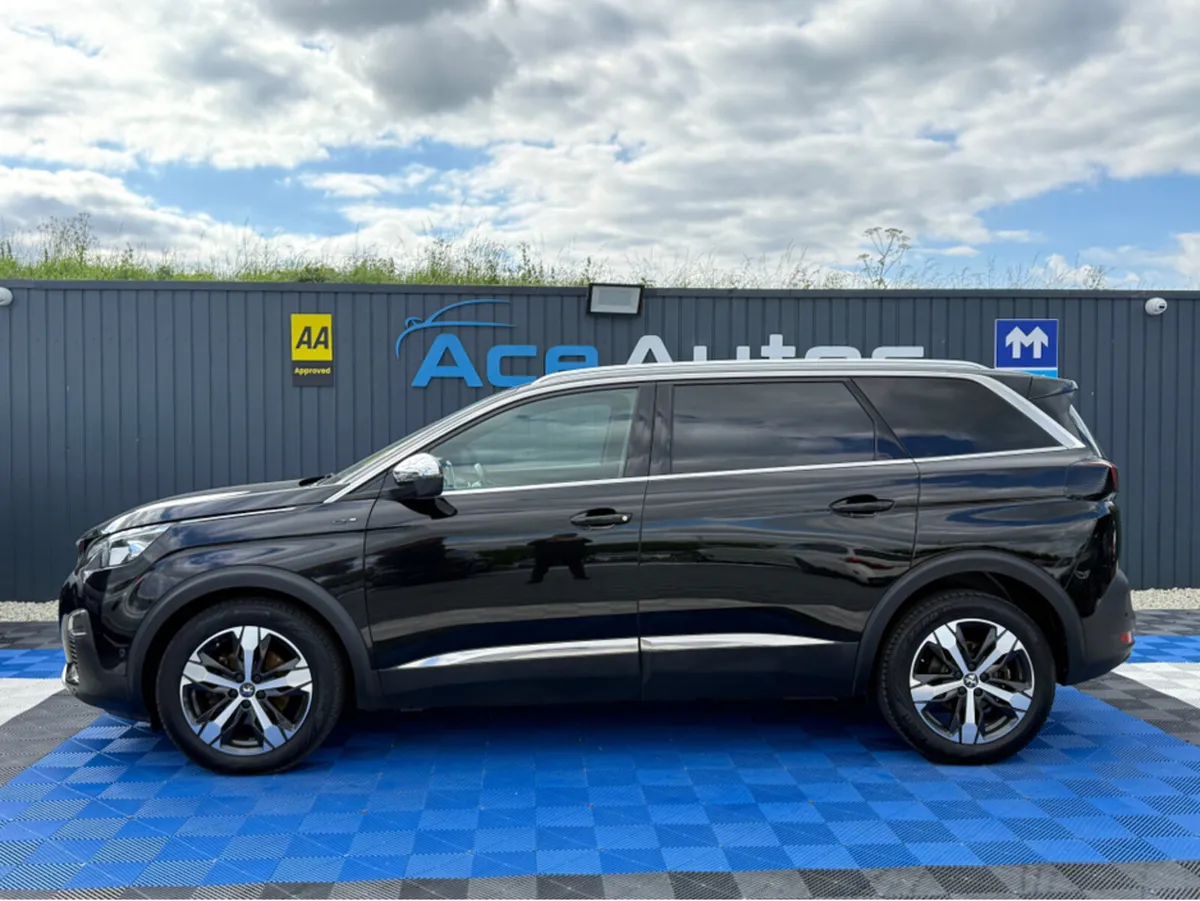 Peugeot 5008 GT-LINE - 2.0L DIESEL - 7 SEATS - AUT - Image 4