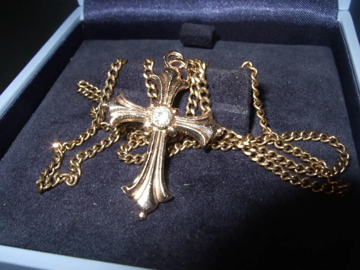 Vintage Hallmarked 9ct Necklace & Gemset Cross - Image 4
