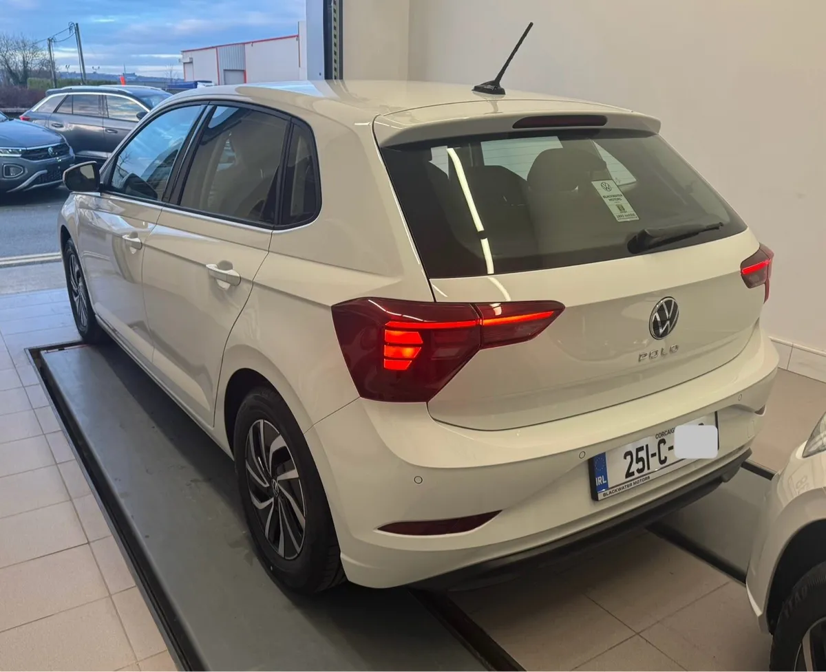 Volkswagen Polo - Image 2