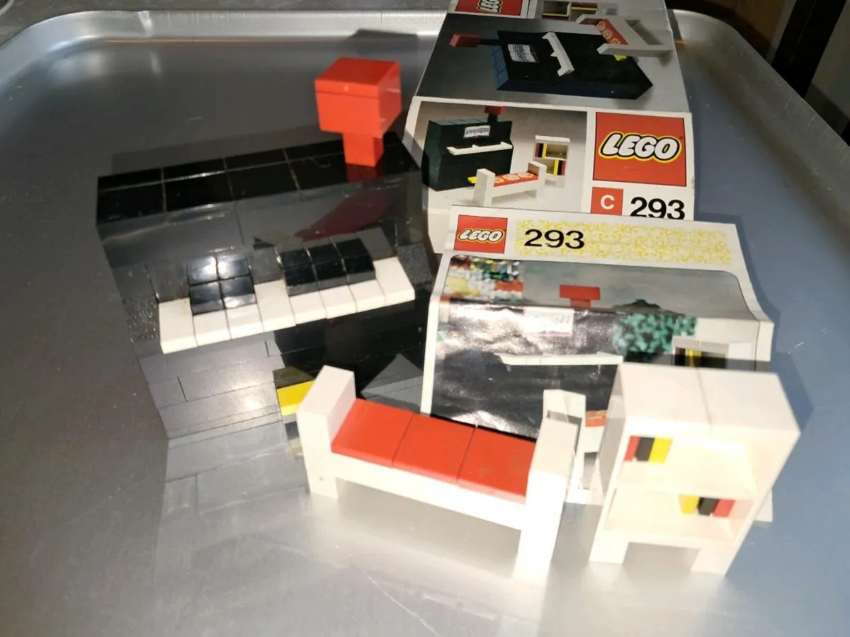 Lego Vintage 293: SUPER-RARE Piano Set - Image 1