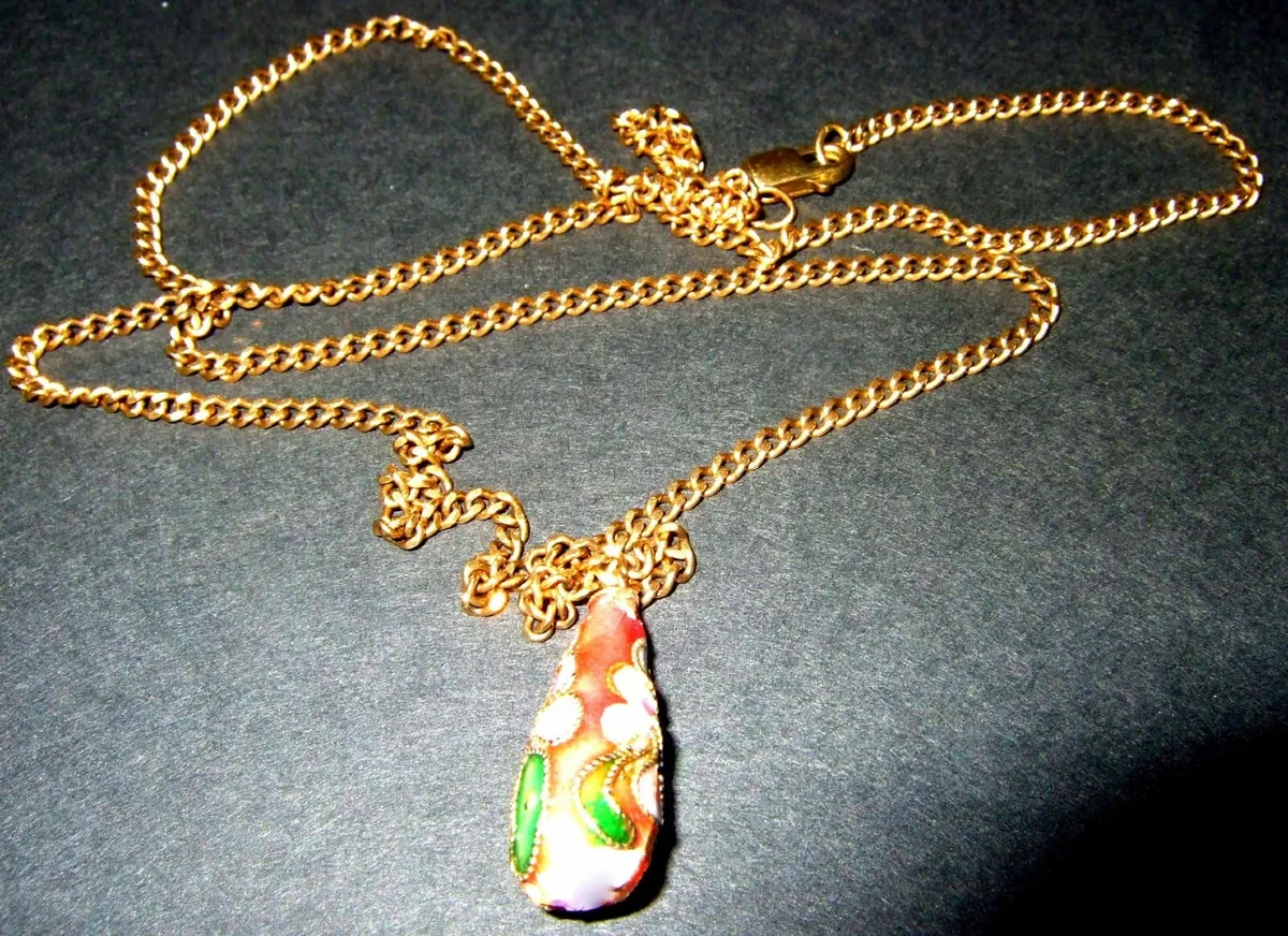 Vintage Hallmarked 9ct Chain & Cloisonne Teardrop - Image 3