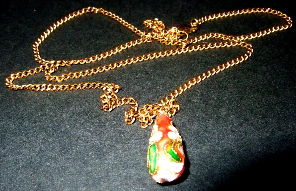 Vintage Hallmarked 9ct Chain & Cloisonne Teardrop - Image 4