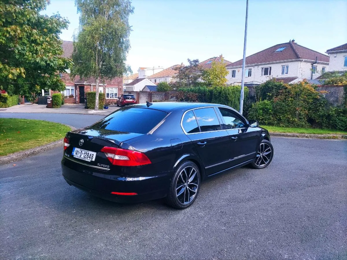 2014 Skoda Superb Elegance - Image 3