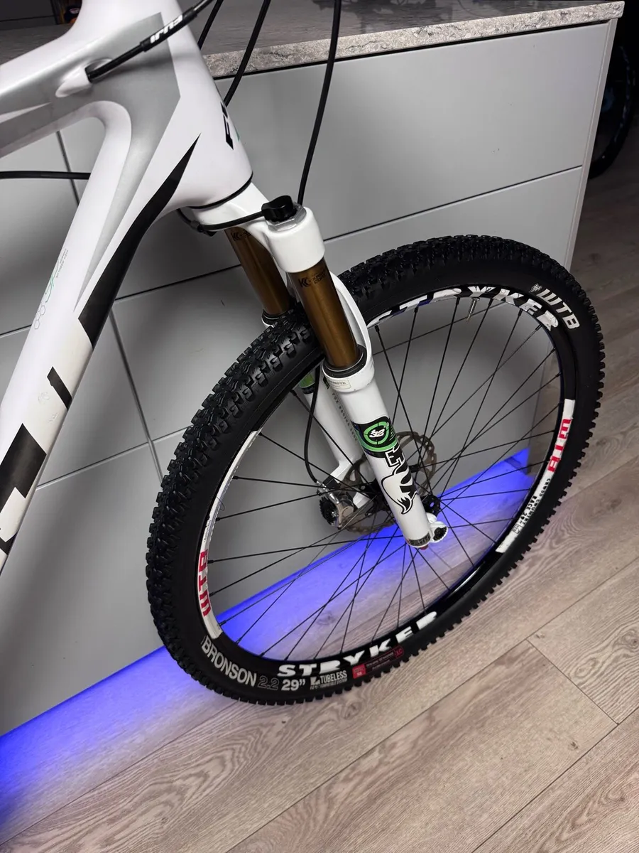 FUJI SLM LTD Full Carbon Hardtail Shimano XTR - Image 3