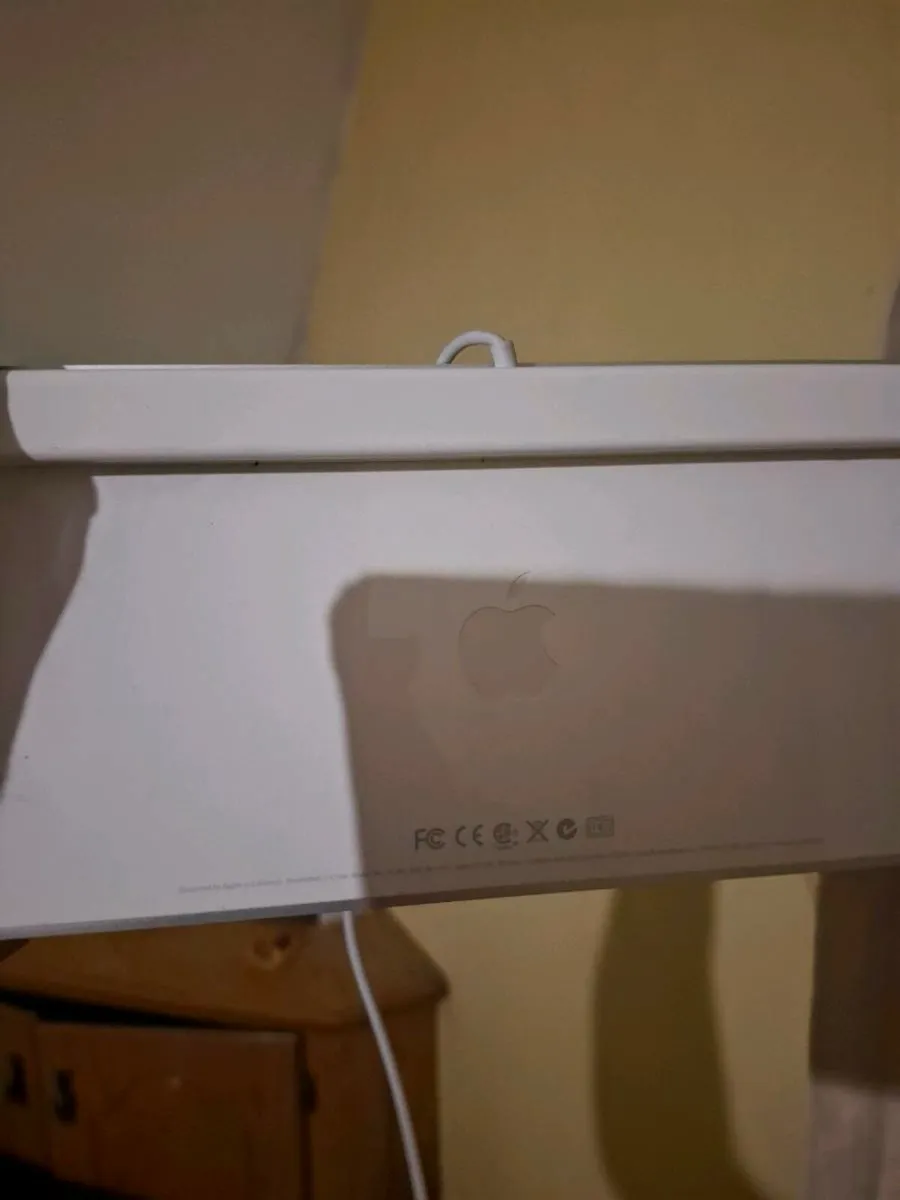 2 Apple keyboards - Image 2