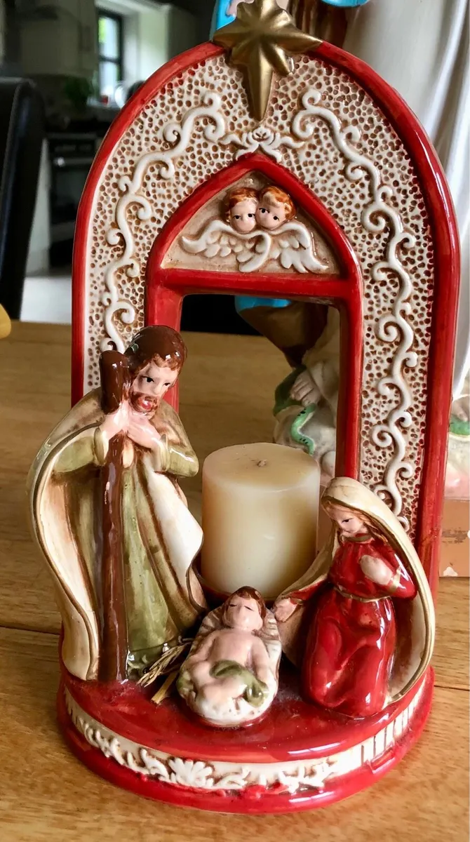 Nativity scene - Image 1