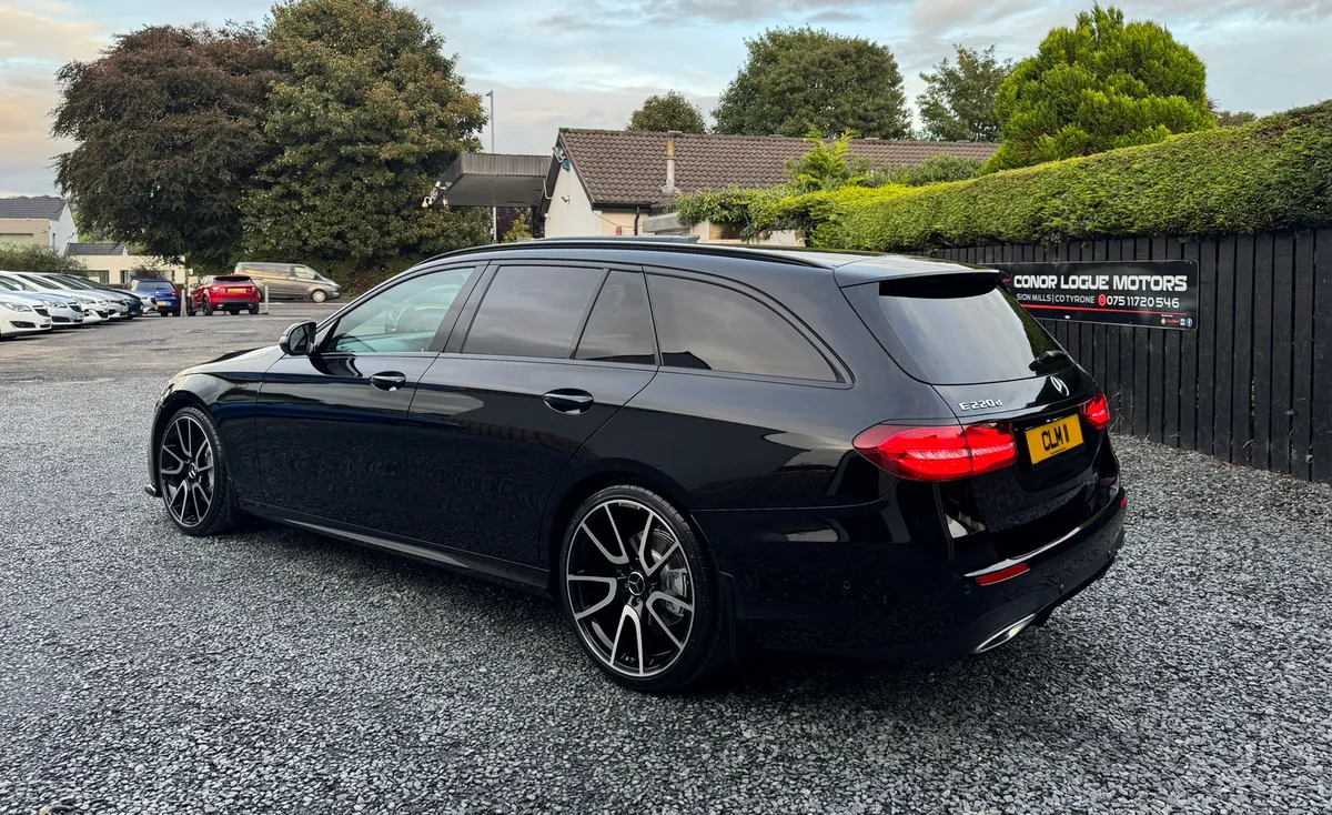 2017 171 Mercedes E220 AMG Line Auto Night Edition - Image 2