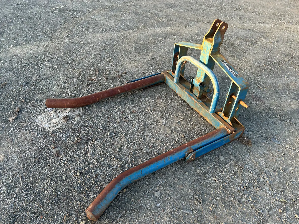 Gibney Bale Lifter - Image 1
