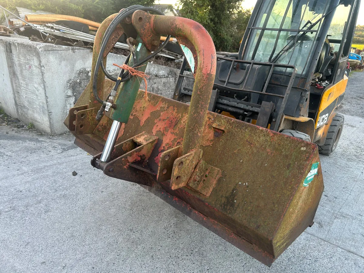 Malone 5FT Power Box - Image 1