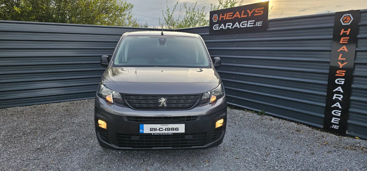 2021 Peugeot Partner Professional Plus NO VAT - Image 2