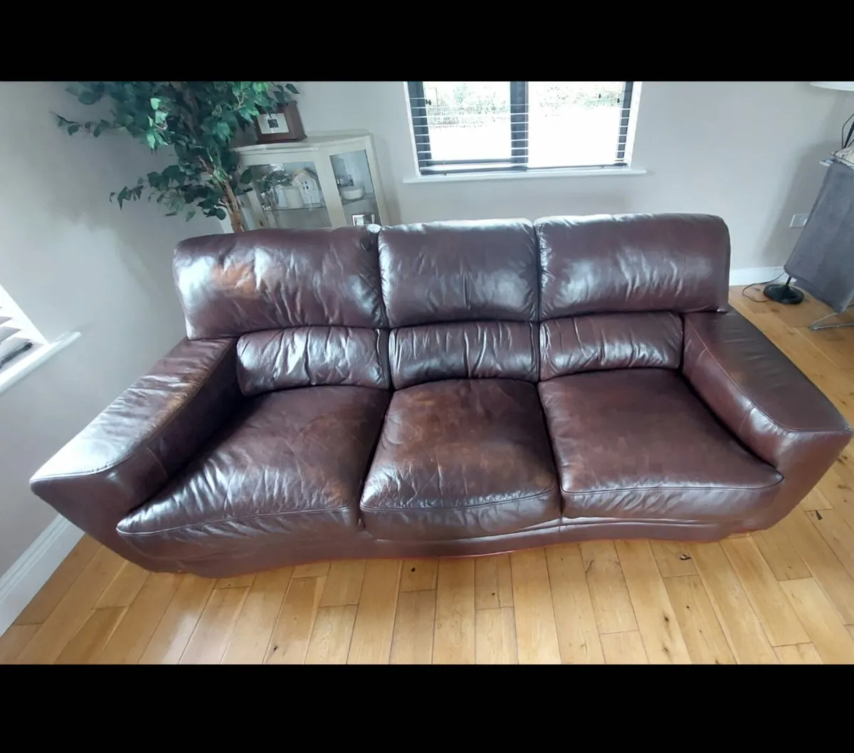 3 piece suite of furniture - Image 2