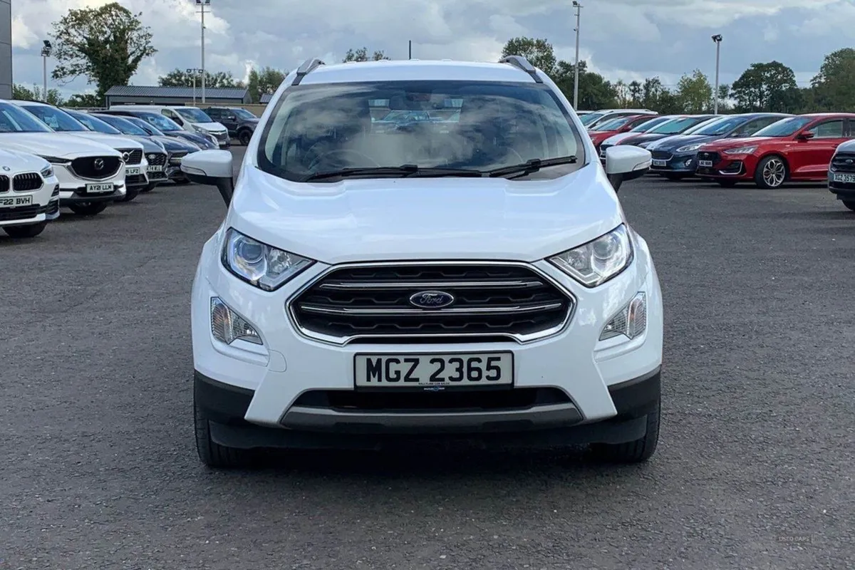 Ford EcoSport 1.0t 100PS Titanium in White With 5 - Image 4