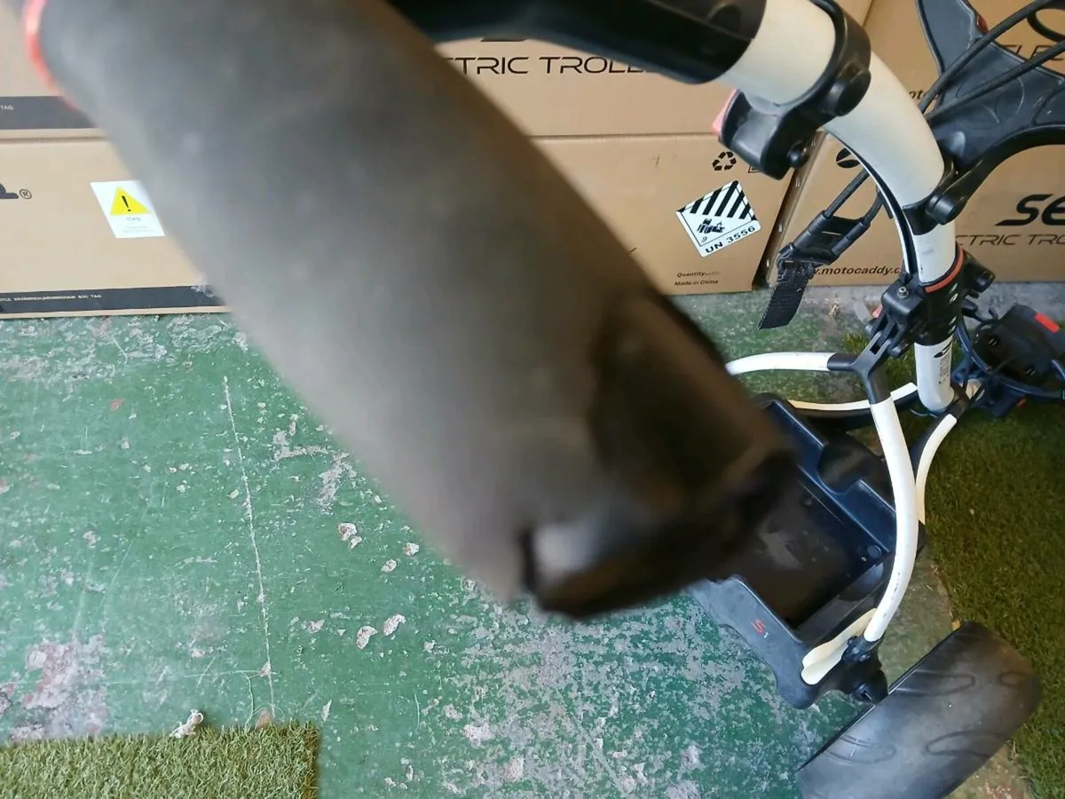 Motocaddy S1 2018 model at Golf Concepts - Image 4