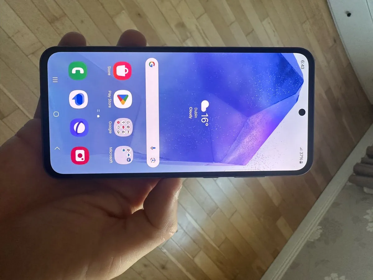 **NEW** Samsung Galaxy A55 - Image 4