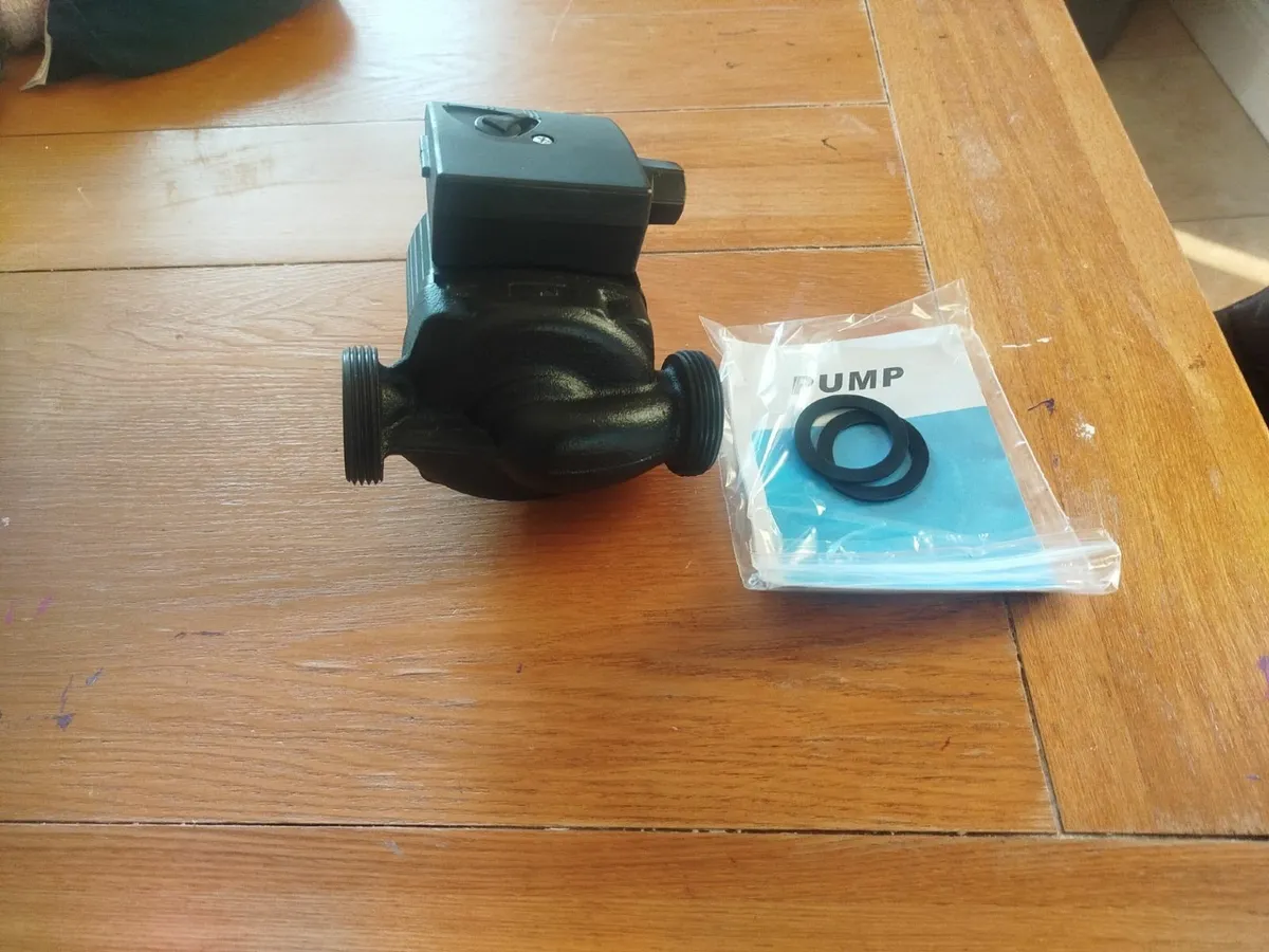 heating  pump  x  2 - Image 1