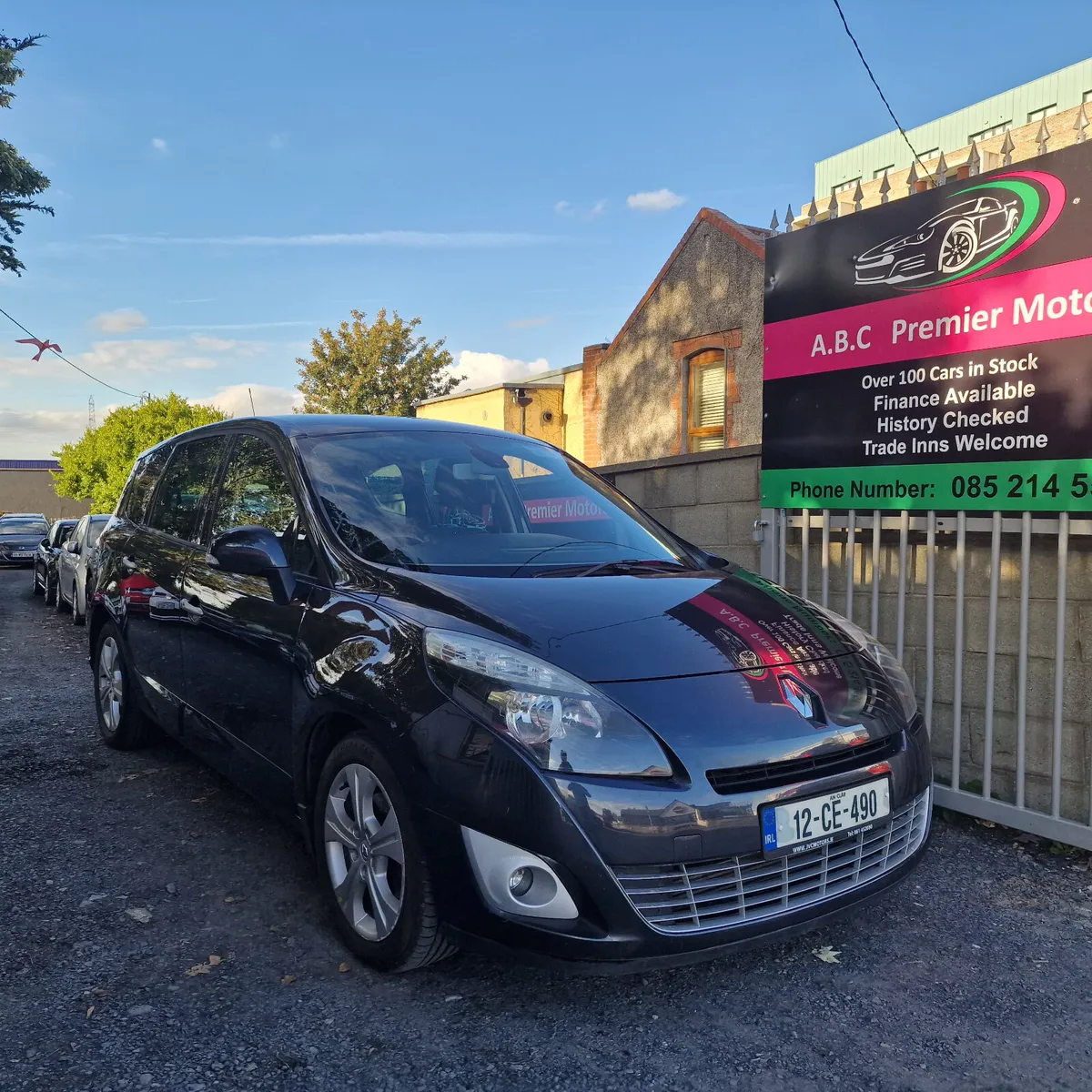 Renault Grand Scenic 2012 7 Seater - Image 1