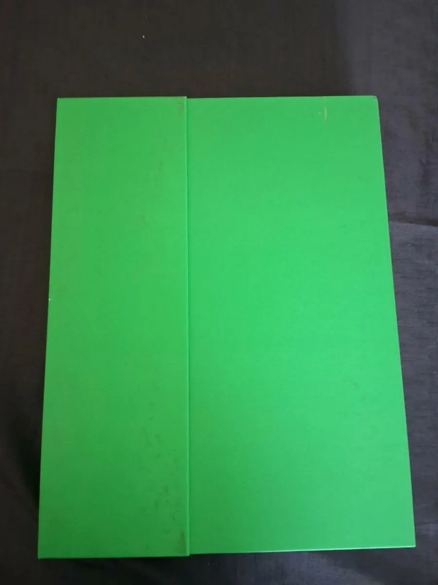 Revolution Paper's - Image 2