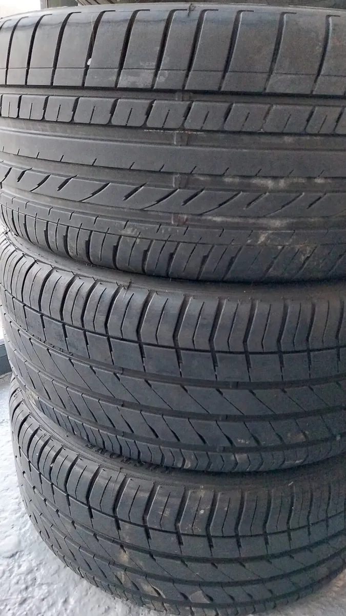 2016 Volkswagen Golf 19" Alloy Wheels Set235/35R19 - Image 3