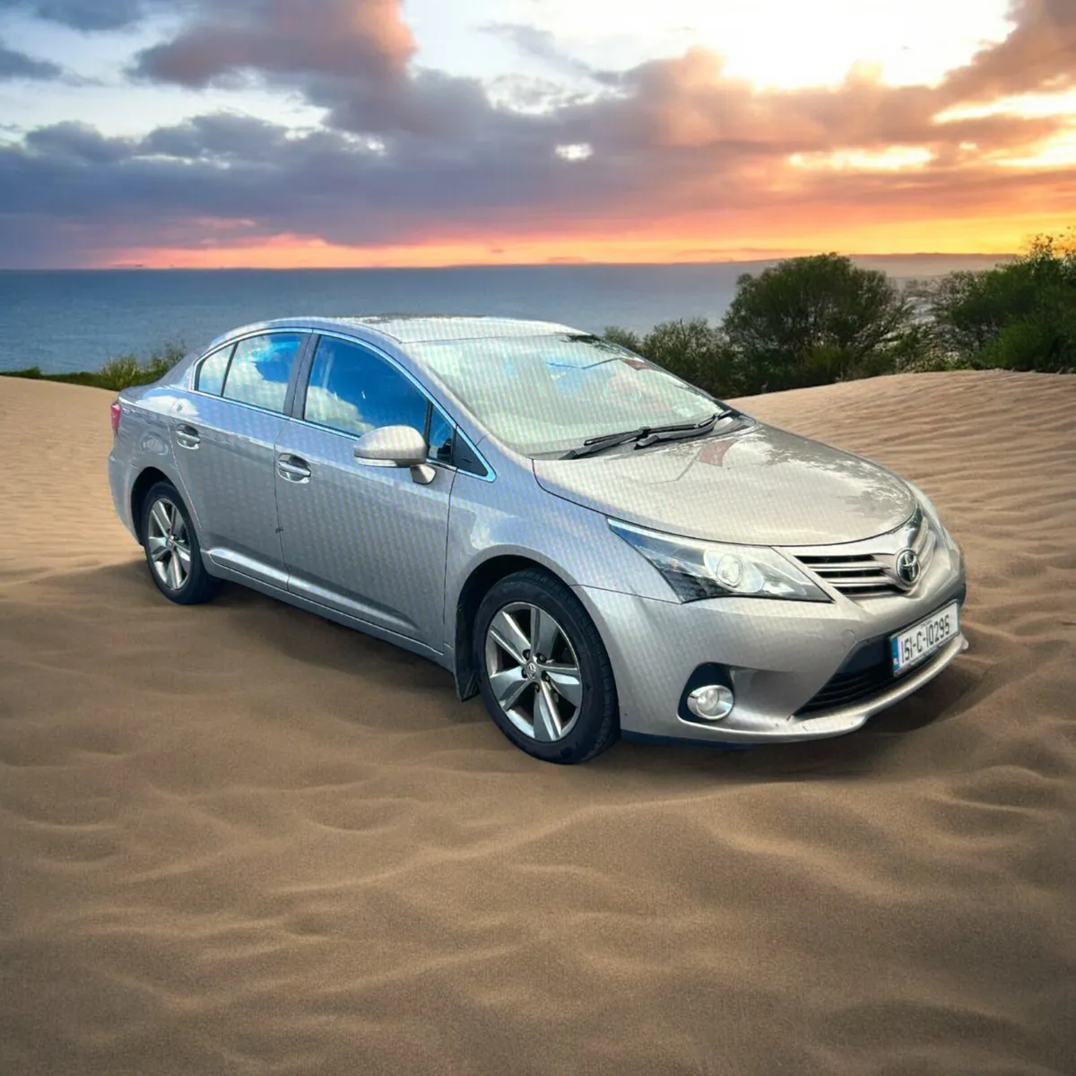 2105 Toyota Avensis D-4D 2.0 Saloon Low Miles - Image 3