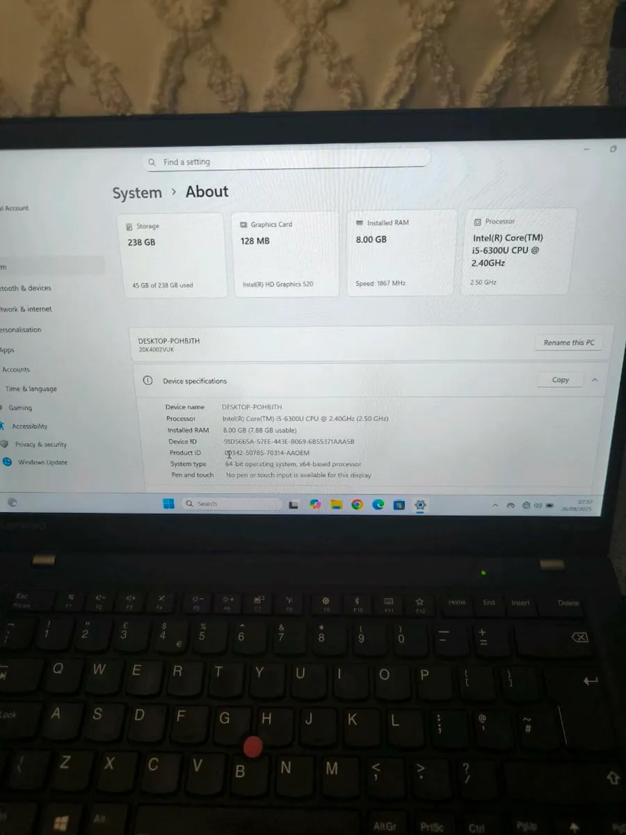 Lenovo thinkpad X1 carbon 6th gen - Image 3