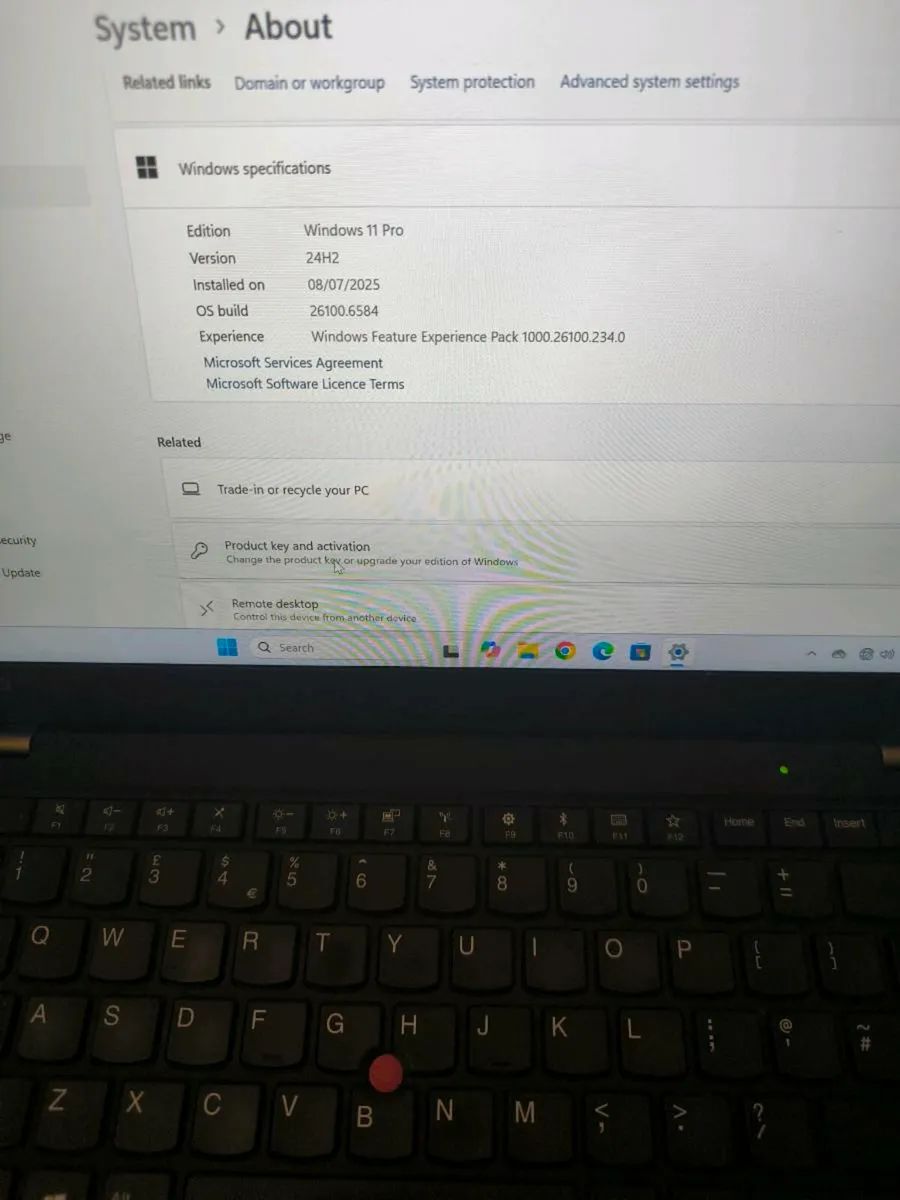 Lenovo thinkpad X1 carbon 6th gen - Image 4