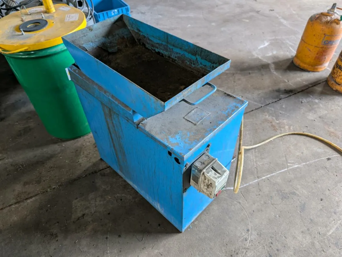 Lathe, surface grinder milling chuck drill grinder - Image 2