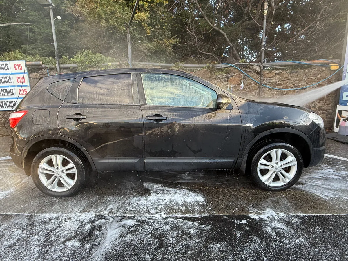 A Stunning Qashqai 1.5  SUV. New: NCT. Service - Image 4