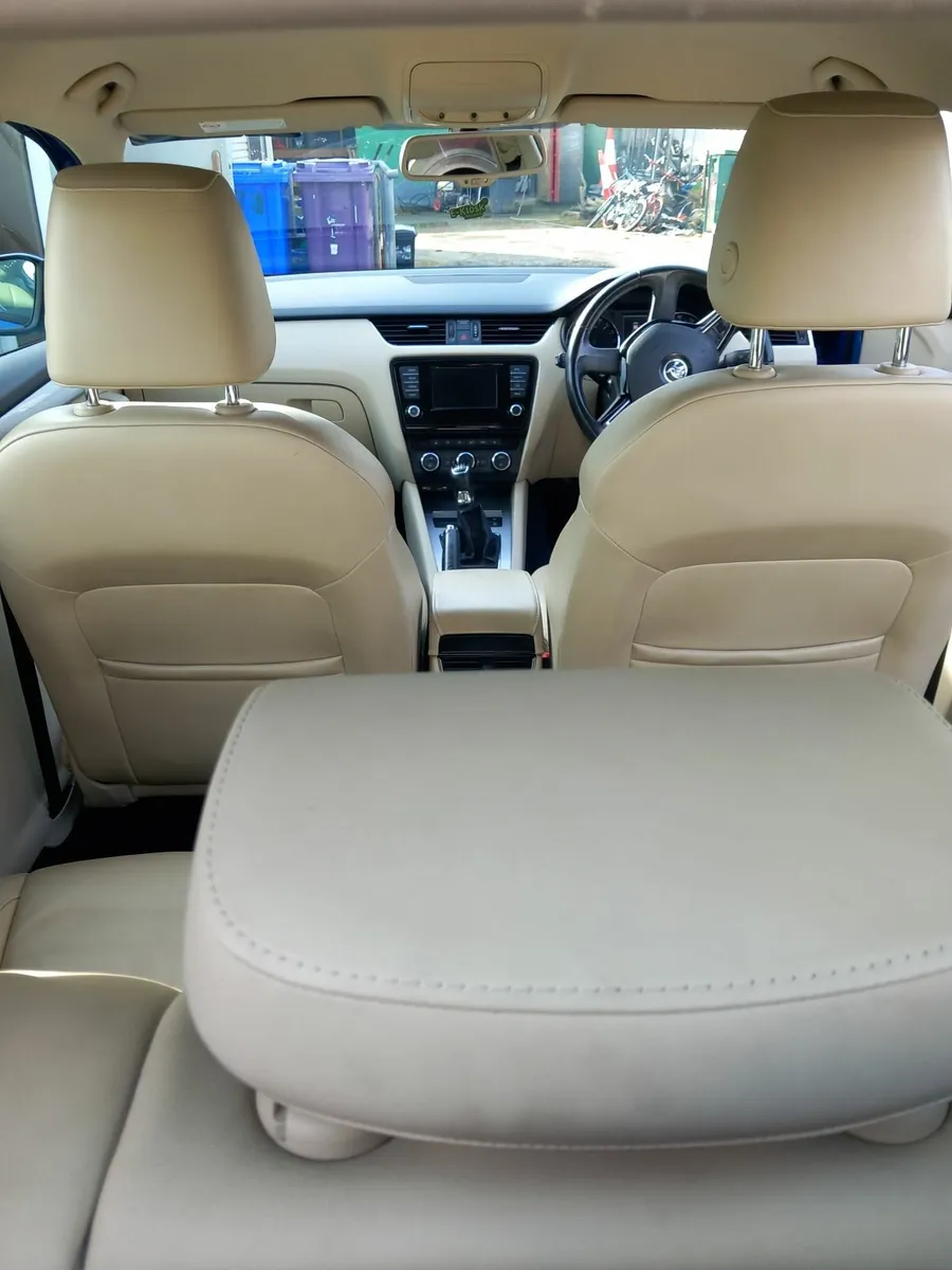 Skoda Octavia 2014 - Image 3