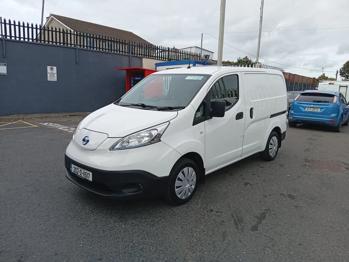 Nissan NV200E only 10,000 kms - Image 2
