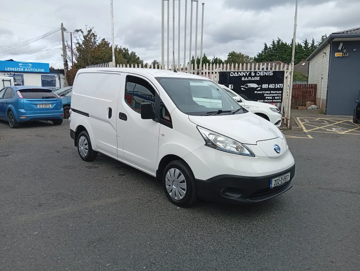 Nissan NV200E only 10,000 kms - Image 1