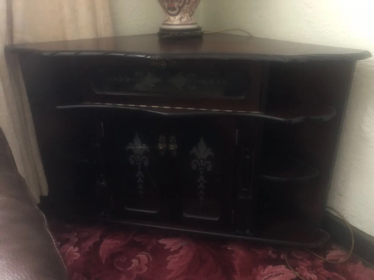 Ross more furniture - Image 3