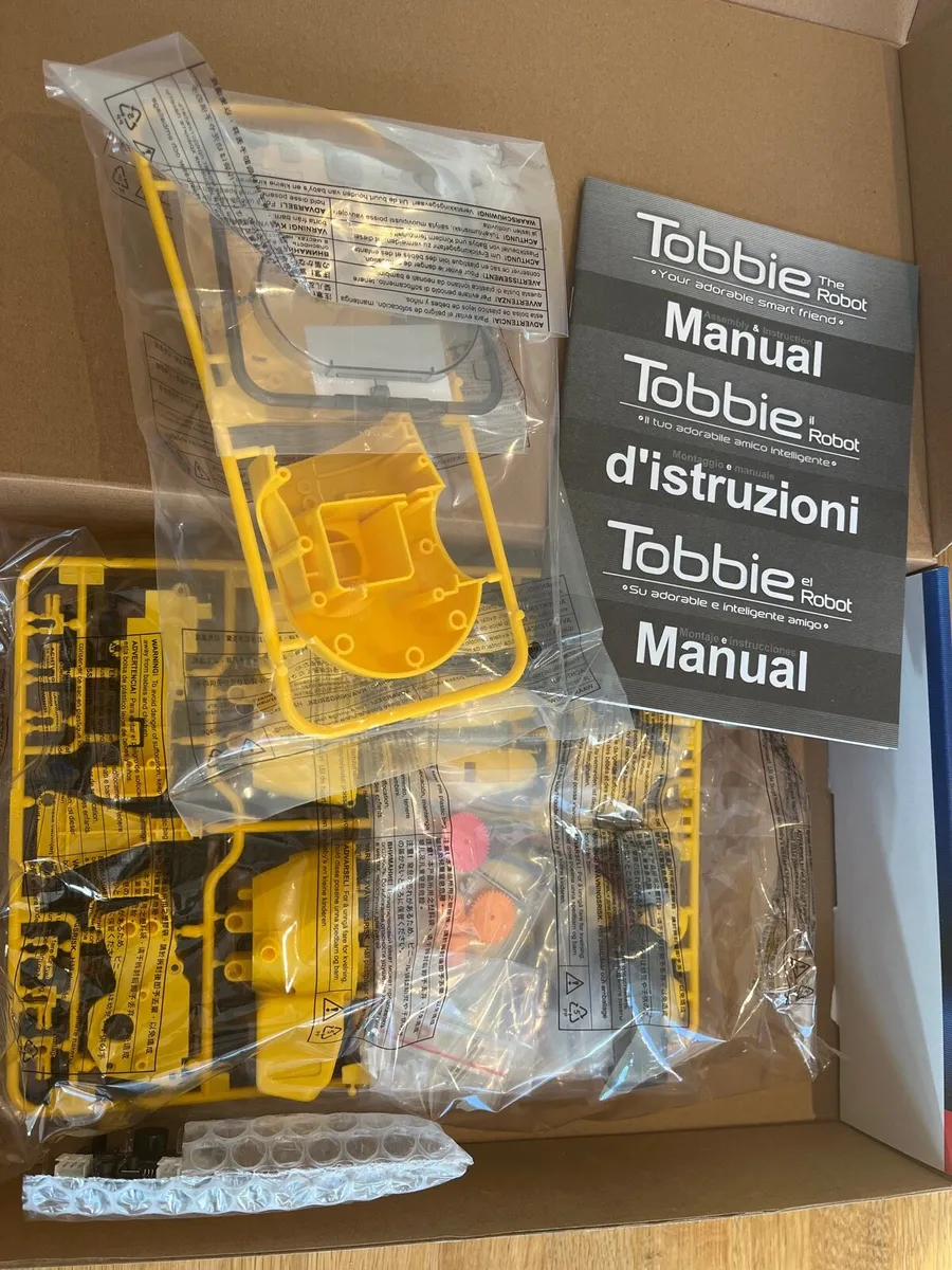 Tobbie the Robot - Image 1