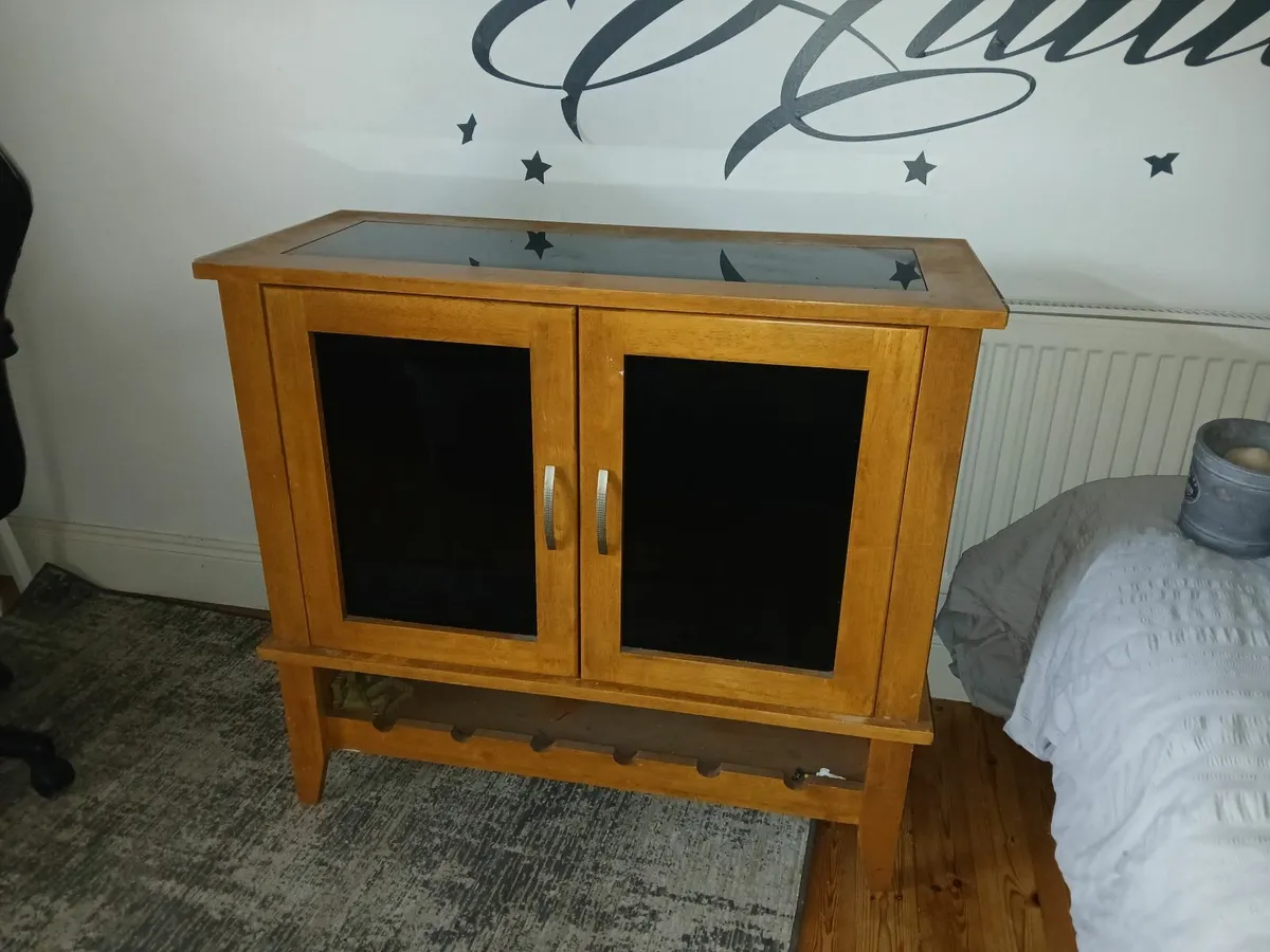 Side board unit