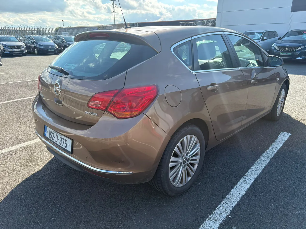Stunning Opel Astra 2015 MONTH END SALE!!!!! - Image 3