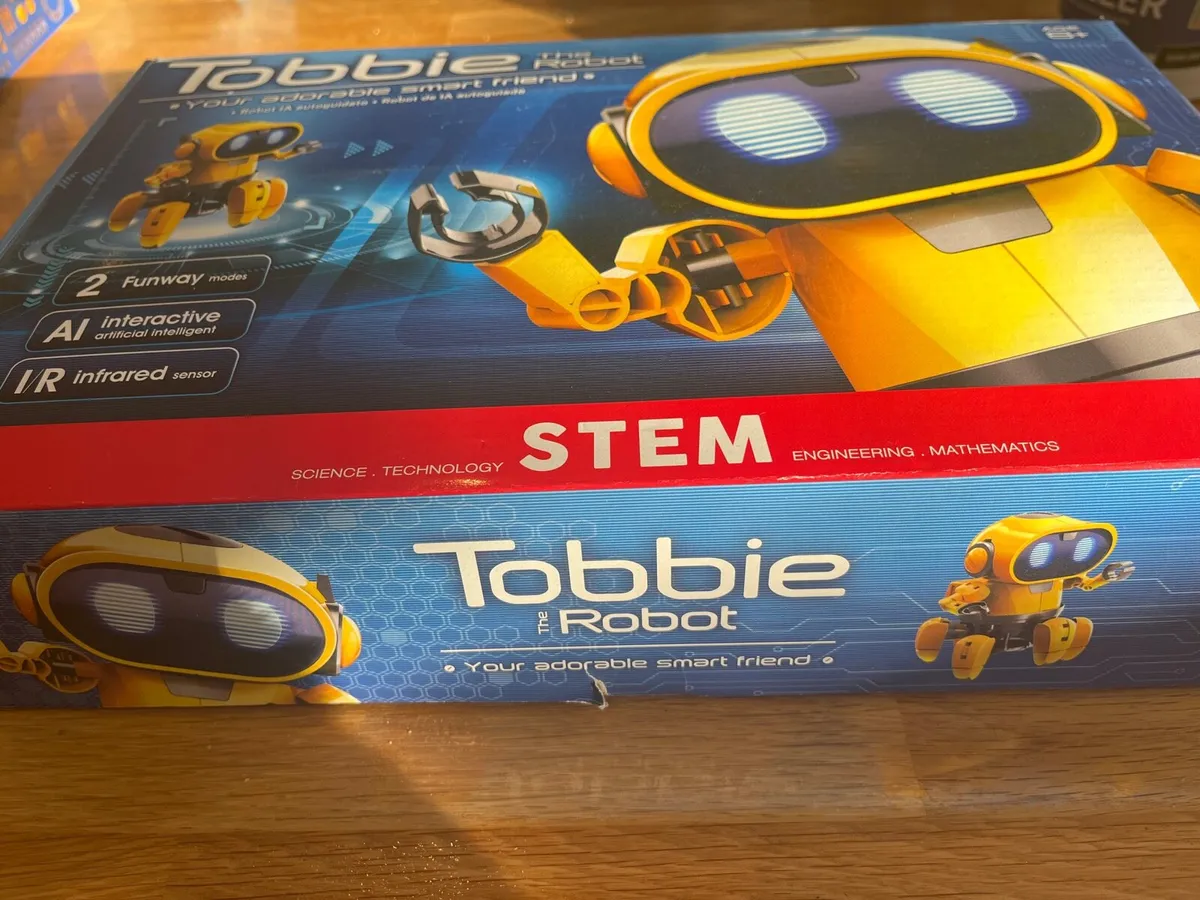 Tobbie the Robot - Image 1