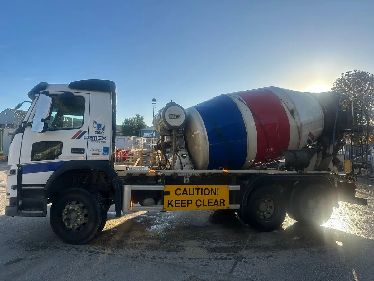 VOlVO MIXER ( 2018 ) - Image 2