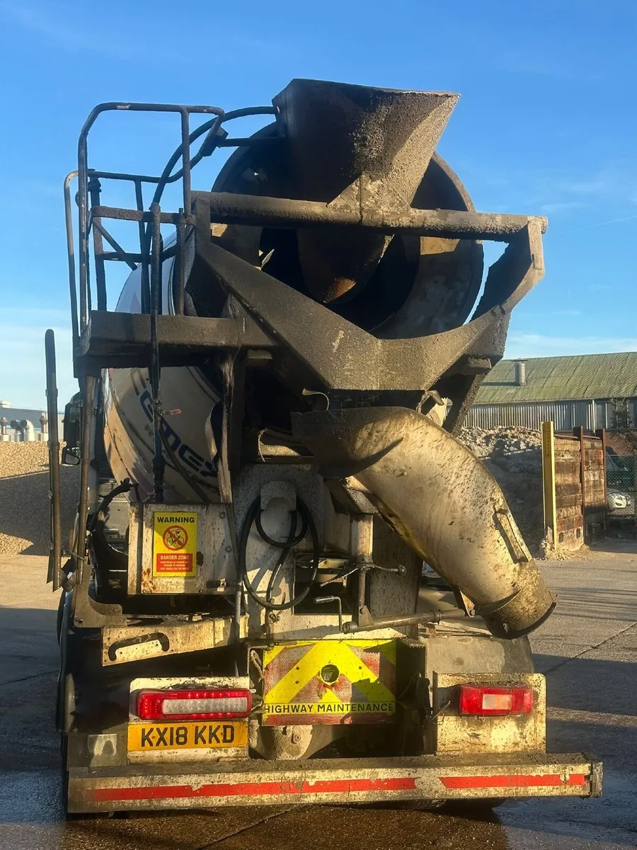 VOlVO MIXER ( 2018 ) - Image 3