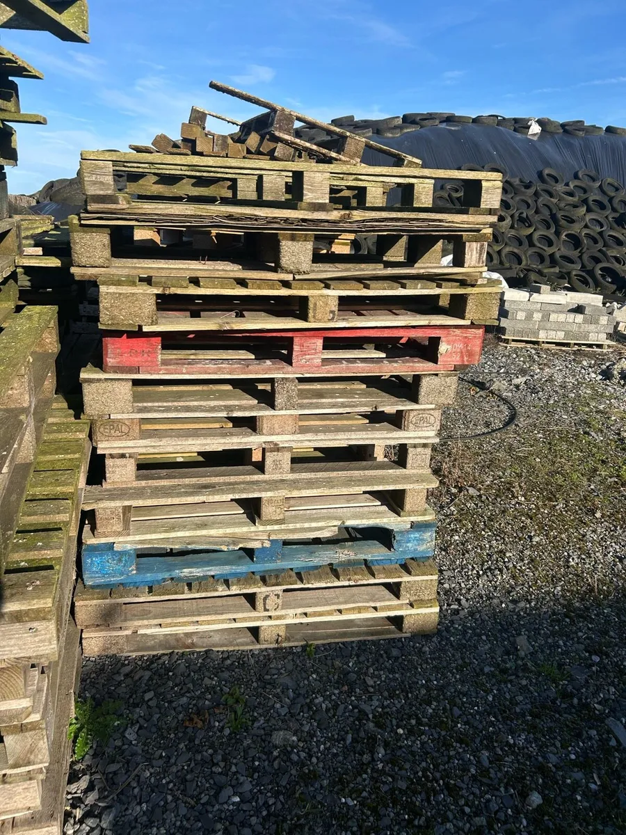 Pallets - Image 2