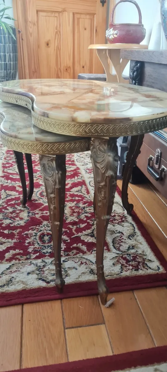 3 marble nest table - Image 1