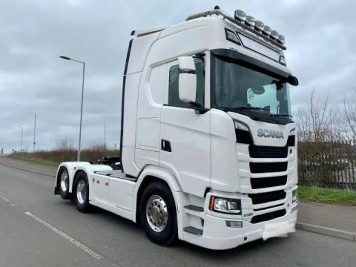 Scania V8 twin wheel tag