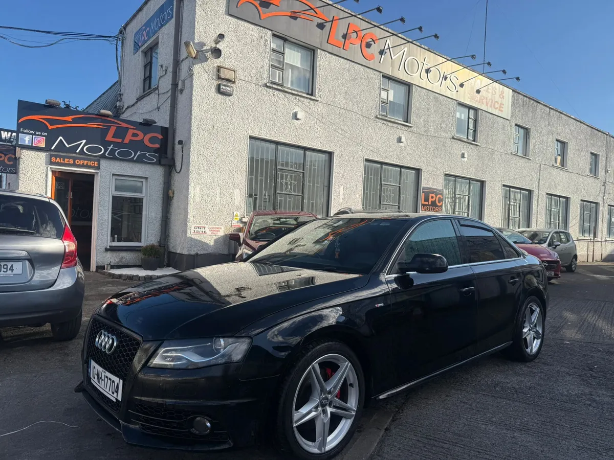 Audi A4 2010 - Image 1