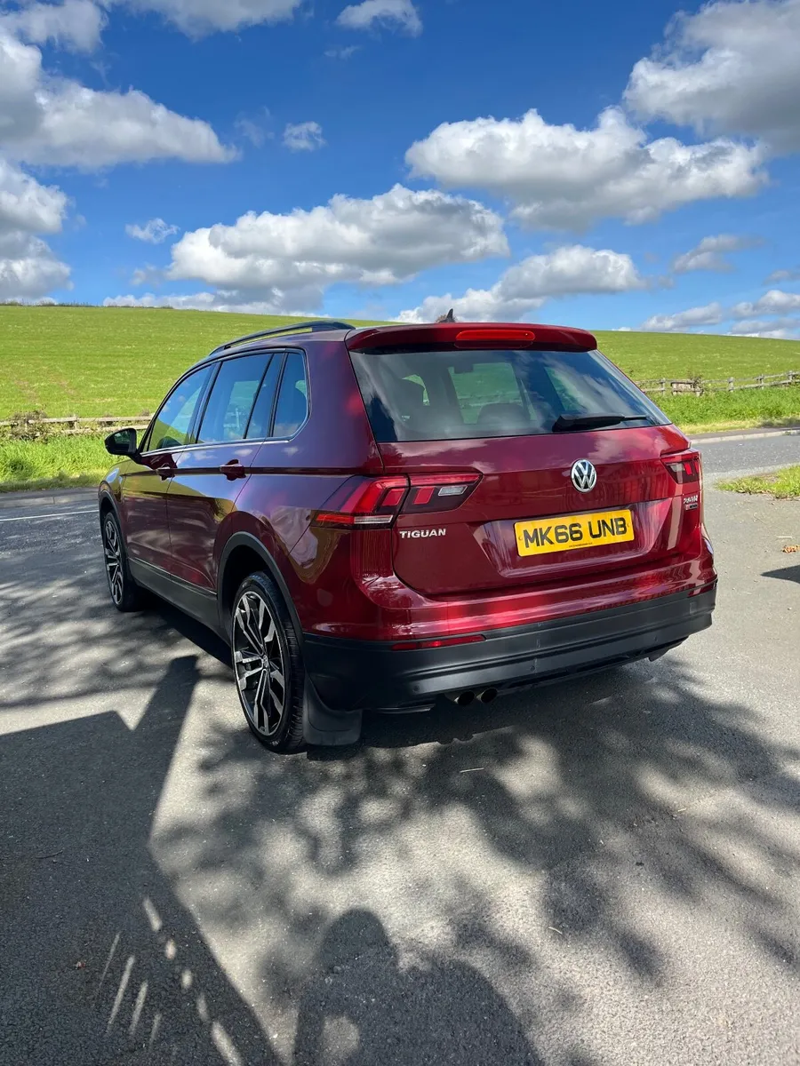 Volkswagen Tiguan 2016 - Image 4