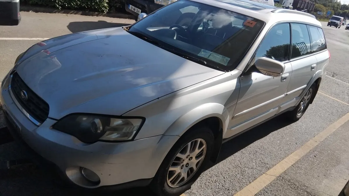 2007 subaru outback 2.5 petrol 4x4 automatic - Image 4