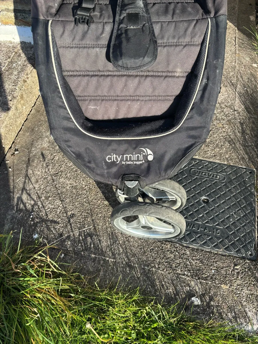 City mini stroller - Image 4