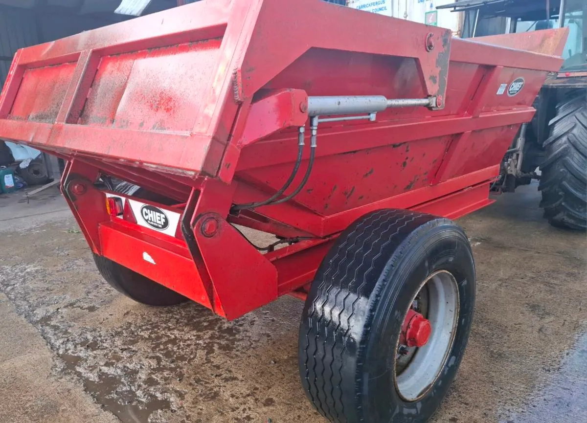 Cheif 8 ton dump trailer - Image 1